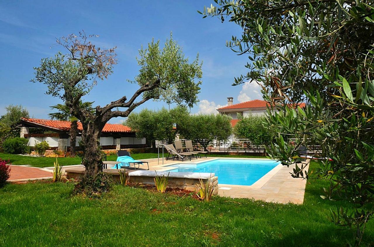 Holiday home Sverko Novigrad Istria Exteriör bild